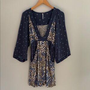 Free People Talulla Blue Floral Print Mini Dress Kimono Sleeve Size Small Boho